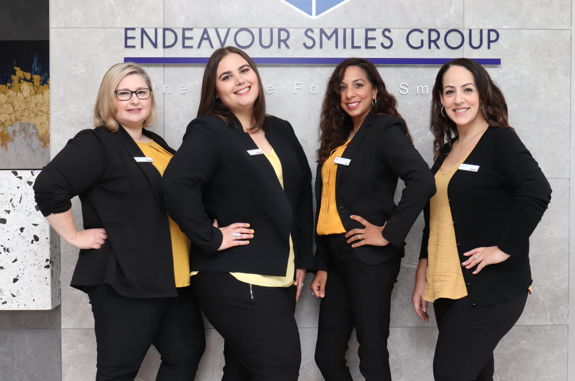 The full team at Endeavour Smiles Group in Endeavour Hills